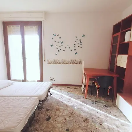 Riviera Suiteroom Con Terrazza ألاسيو